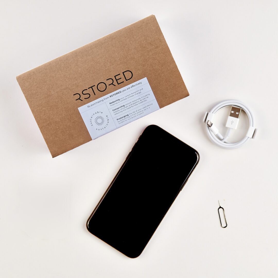 Refurbished iPhone with warranty - sustainable choise